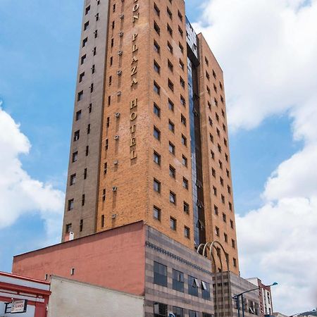 Hotel Carlton Plaza Poços de Caldas Esterno foto