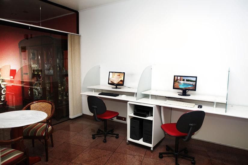 Hotel Carlton Plaza Poços de Caldas Esterno foto